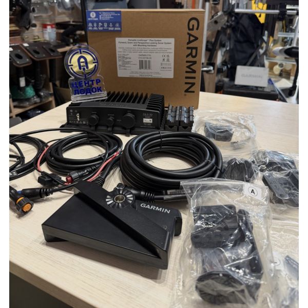 GARMIN PANOPTIX LIVESCOPE PLUS в комплекте с GLS 10 и LVS34 трансдьюсером
