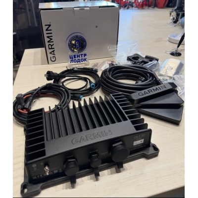 GARMIN PANOPTIX LIVESCOPE PLUS в комплекте с GLS 10 и LVS32 трансдьюсером